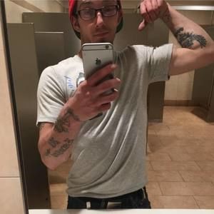 Meet your Posher, Dylan